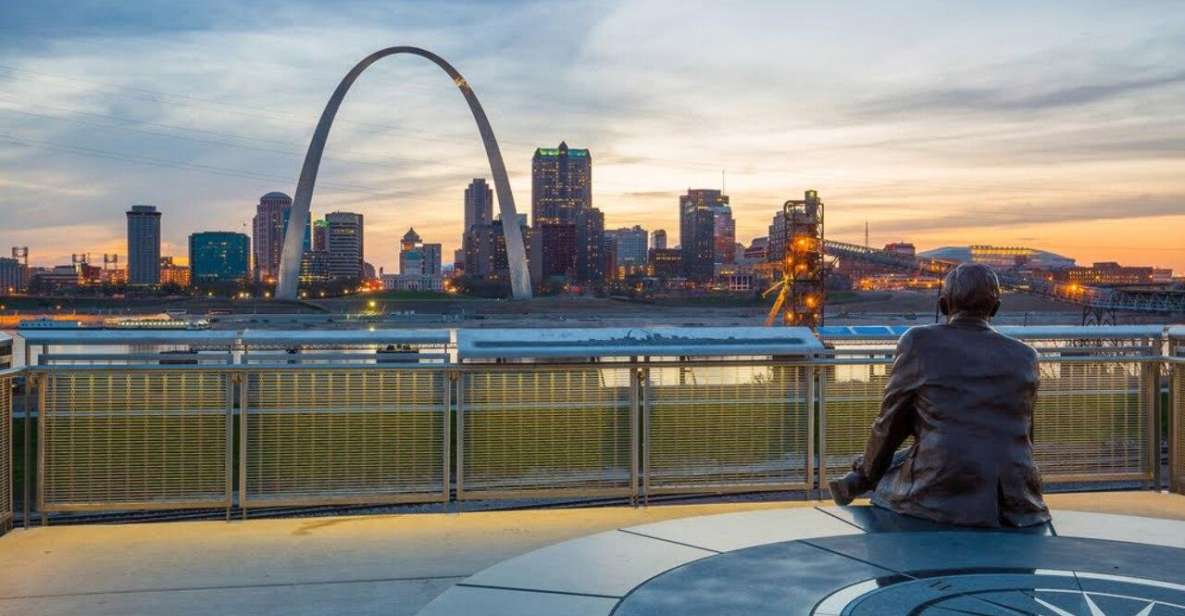 Book your Exploring St. Louis with the Family Walking Tour Experience Today. Discover exciting activities, tours, places to eat, places to stay, and fun things to do in St. Louis, Missouri  with PartyFixx.co.