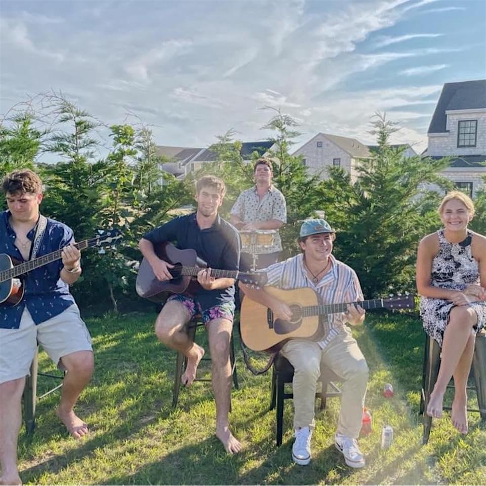 Nikki and The Barn Boys w/ Shane Fitzgerald – New Bedford, MA