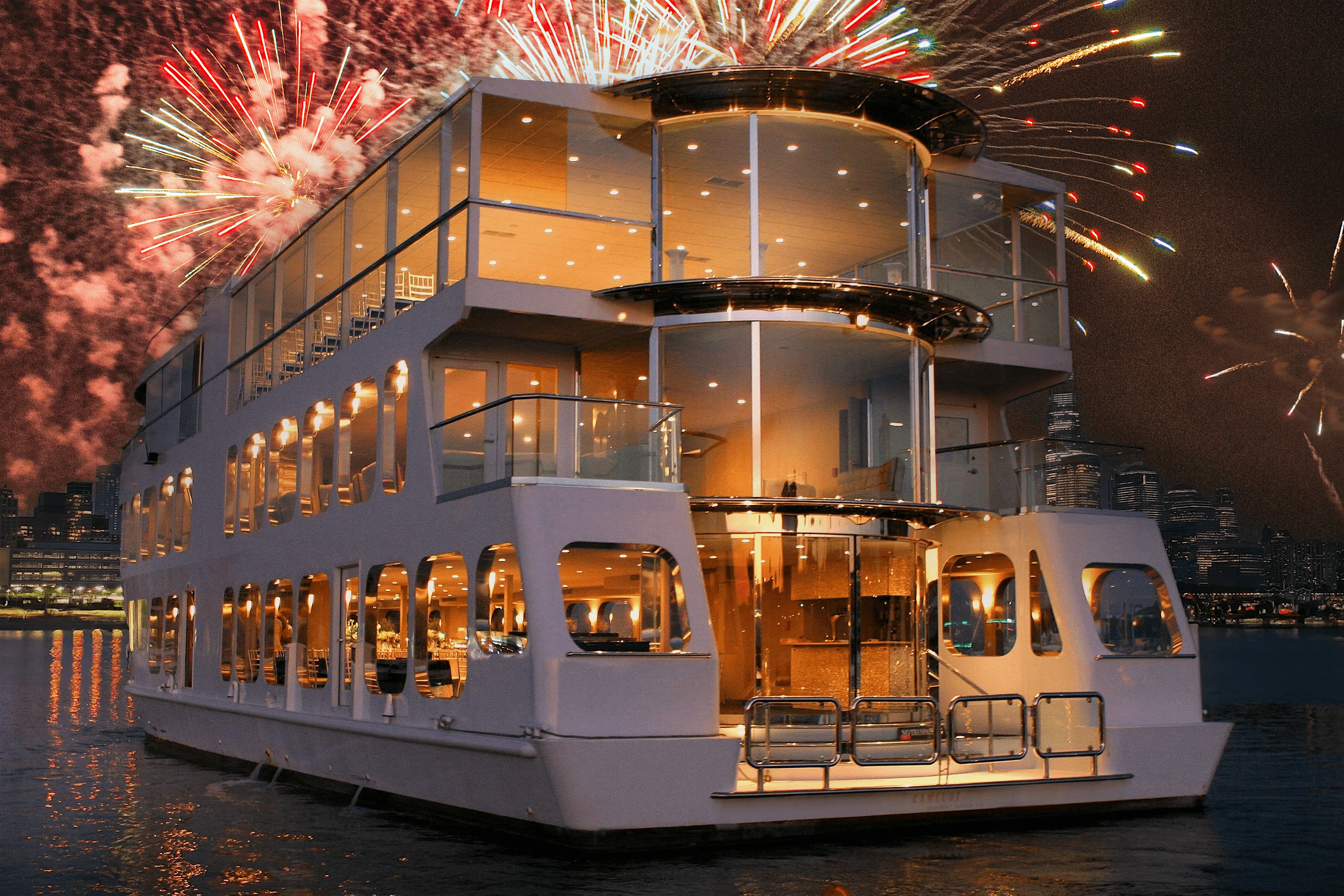 NYC: New Year’s Eve Dinner Cruise with Music and Open Bar – New York, NY