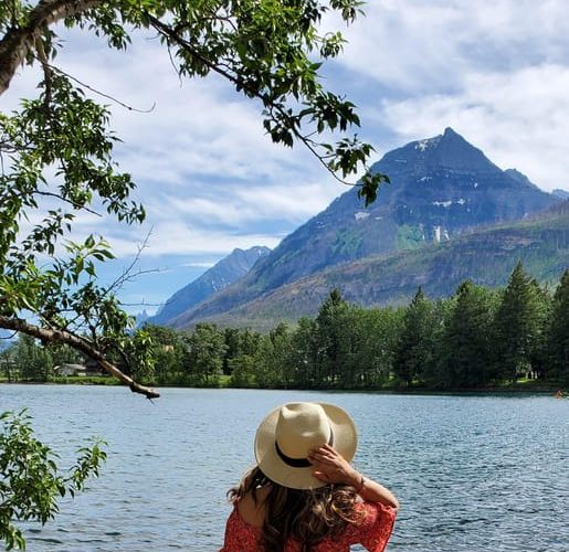 1 Day Waterton Lakes National Park Tour from Calgary – Alberta, Canada