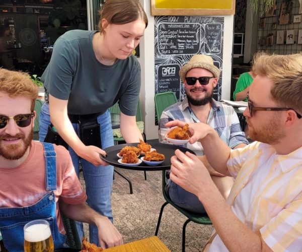 #1 Food Tour in Utrecht: eat, walk, enjoy with a local guide – Utrecht, Netherlands