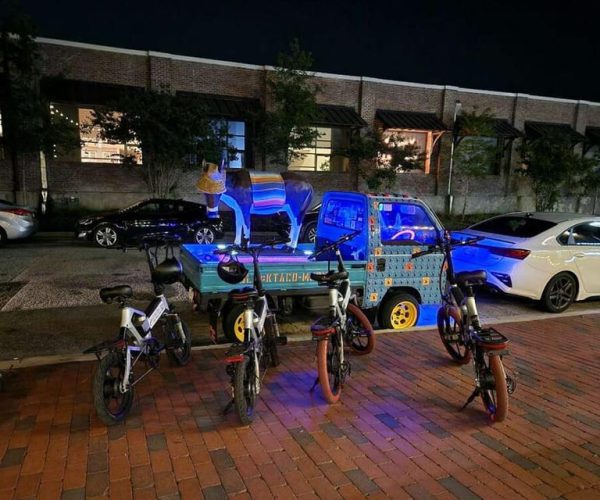 2-Hour Night Rider E-Bike Bar Crawl – Wilmington, North Carolina