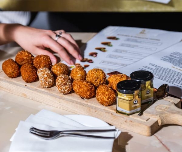 Amsterdam: Dutch Bitterballen and Croquette Tasting – Amsterdam, Netherlands