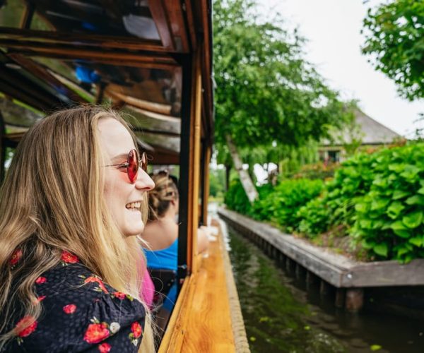 Amsterdam: Giethoorn, Volendam, and Zaanse Schans Tour – Amsterdam, Netherlands