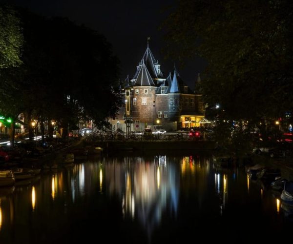 Amsterdam: Haunted History and Ghost Walking Tour – North Holland, Netherlands