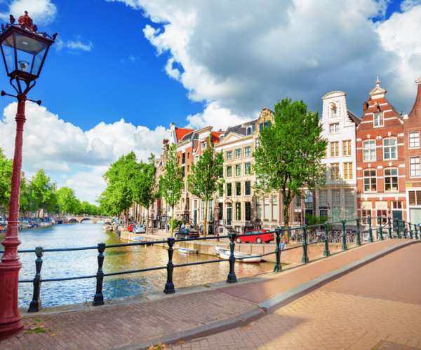 Amsterdam: Highlights Self-Guided Scavenger Hunt & City Tour – Amsterdam, Netherlands