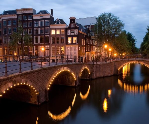 Amsterdam: Red Light District Self-Guided Audio Tour – North Holland, Netherlands