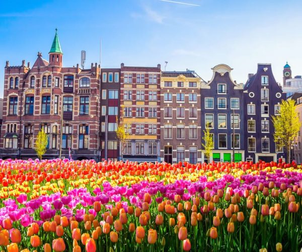 Amsterdam: Romantic Fairytale Quest Experience – Amsterdam, Netherlands