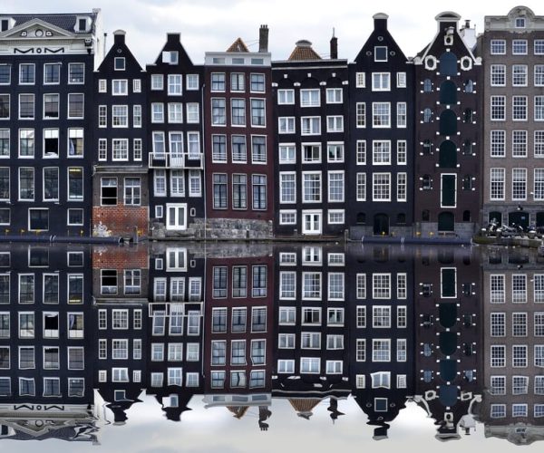 Amsterdam: Self-Guided Tour with Over 100 Sights – Amsterdam, Netherlands