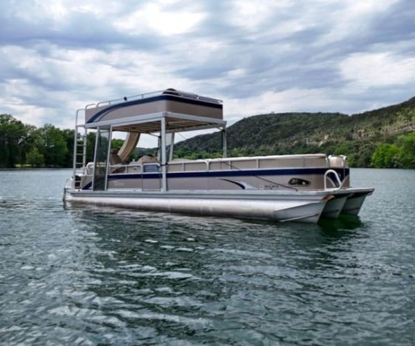 Austin: Lake Austin Double Decker Tritoon Boat Rental – Austin, Texas