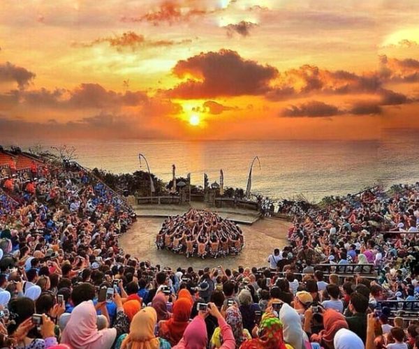 BALI: Sunset uluwatu and fire kecak dance – Bali, Indonesia