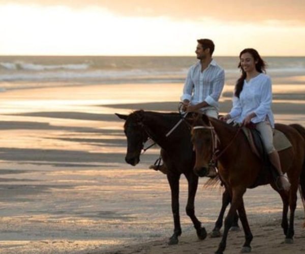 Bali: Seminyak Beach Horse Riding Exclusive Experience – Bali, Indonesia