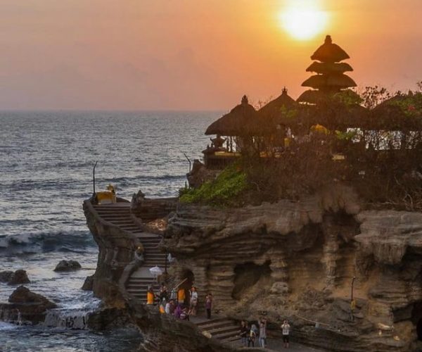 Bali: Tanah Lot ,Nung Nung Waterfall ,Jatiluwih and Bedugul – Bali, Indonesia