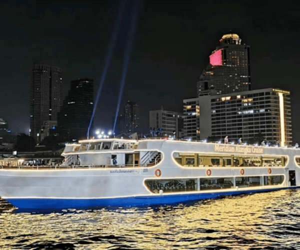 Bangkok: Alangka Chao Phraya River Dinner Cruise – Bangkok, Thailand