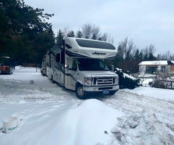 Blue Mountain RV-Motorhome Tour from Toronto – Ontario, Canada