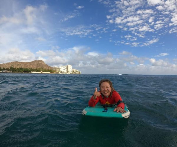 Bodyboard Lesson in Waikiki, 3 or more students, 13+ – Honolulu, Hawaii