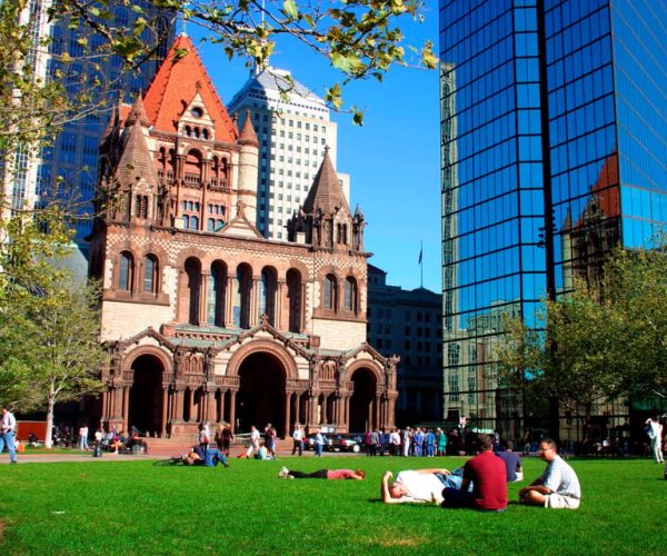 Boston: Back Bay Small Group Walking History Tour – Boston, Massachusetts