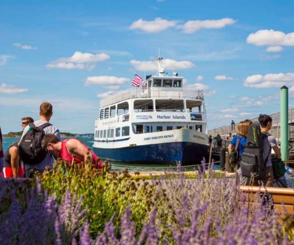 Boston: Boston Harbor Islands Ferry to Georges Island – Boston, Massachusetts