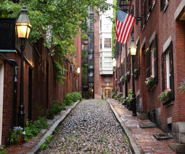 Boston Scavenger Hunt: Outdoor Quest – Boston, Massachusetts