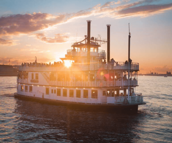 Boston: Scenic Moonlight Harbor Cruise – Boston, Massachusetts