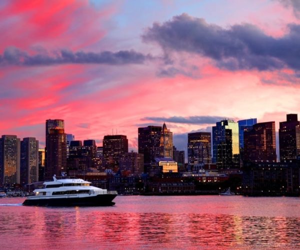 Boston: Sunset Skyline Cruise with Commentary – Boston, Massachusetts