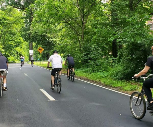 Bronx River Parkway Bicycle Sunday with Bike Rental – Yonkers, New York