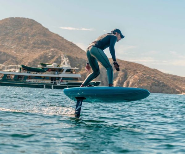 Cabo San Lucas: Electric Surfing rental. – Cabo San Lucas, Mexico