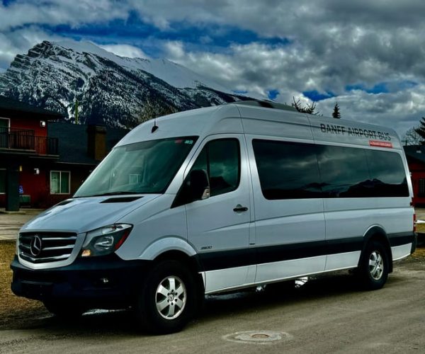 Calgary to Banff | Shared Airport Shuttle Bus – Calgary, Canada