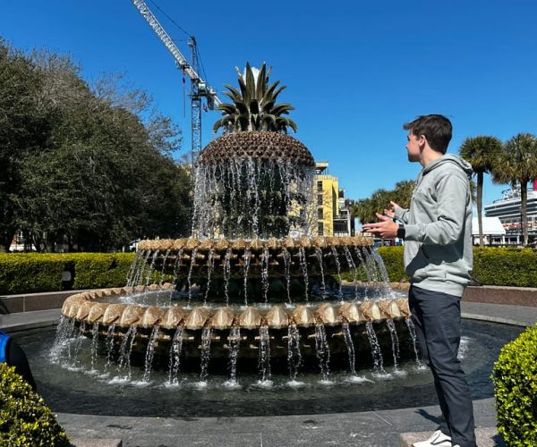 Charleston: Pirates and Ghosts Guided Walking Tour – Charleston, South Carolina