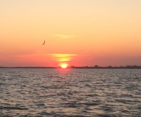 Charleston: Sunset Harbor Cruise – Charleston, South Carolina