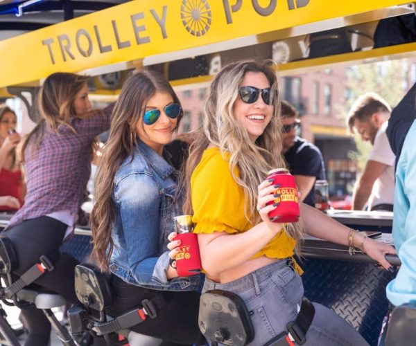 Charlotte: Private Trolley Pub Tour with Drinks – Charlotte, North Carolina