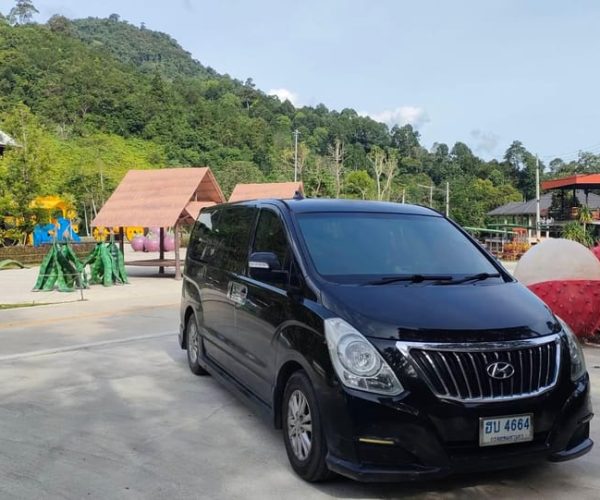 Chiang Mai : Private Luxury van with Speaking English Driver – Chiang Mai, Thailand