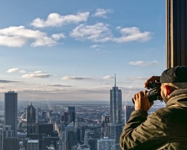 Chicago: Small Group Walking Tour with Skydeck and Boat – Chicago, Illinois