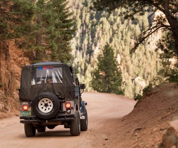 Colorado Springs: Garden of the Gods and Foothills Jeep Tour – Colorado Springs, Colorado