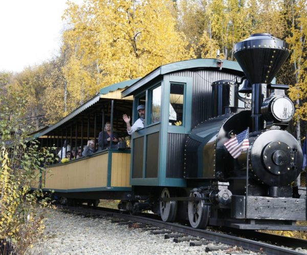 Fairbanks: Gold Dredge 8 Historic Train Tour – Alaska, United States