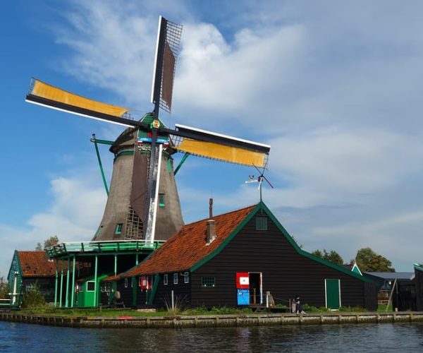 From Amsterdam: Windmills, Volendam, & Marken Private Tour – North Holland, Netherlands