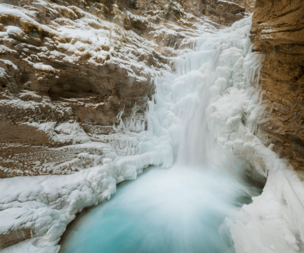 From Banff: Lake Louise, Moraine Lake and Johnston Canyon – Alberta, Canada