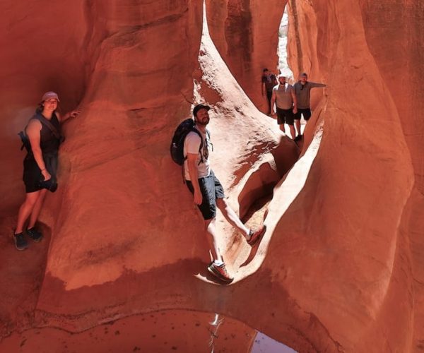 From Escalante: Dry Fork, Peekaboo & Spooky Slot Canyon Tour – Spooky Slot Canyon, Utah