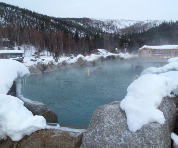 From Fairbanks: Chena Hot Springs Northern Lights Tour – Alaska, United States