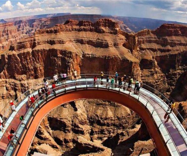 From Las Vegas: Grand Canyon & Hoover Dam Tour with Skywalk – Grand Canyon West Rim, Arizona