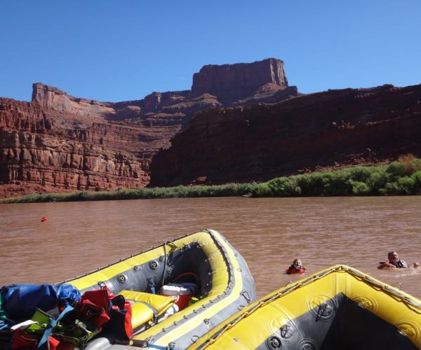 From Moab: Canyonlands 4×4 Drive and Calm Water Cruise – Canyonlands National Park, Utah