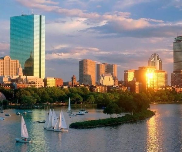 From NYC: Exclusive Spanish-Language Day Trip to Boston – Boston, Massachusetts