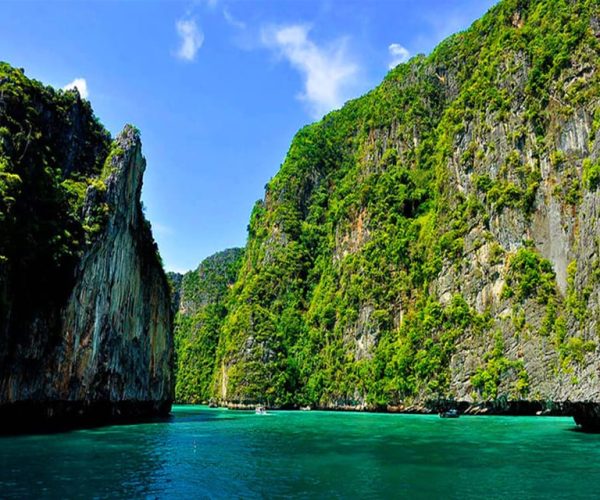 From Phi Phi: Beat the Crowds Island Hopping Tour – Pileh Lagoon, Thailand