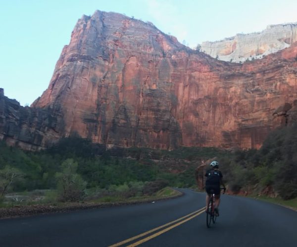 From Springdale: Zion Sunset Biking/eBiking Tour – Zion Canyon, Utah