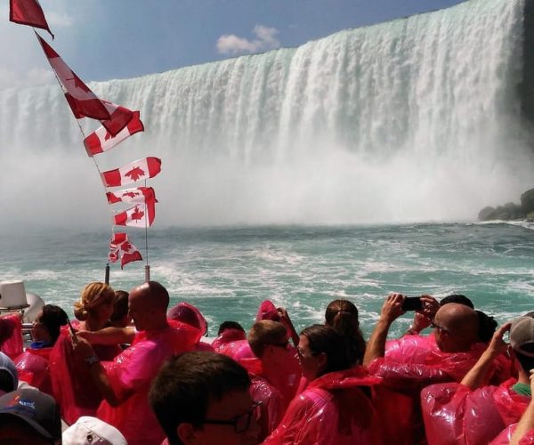 From Toronto: Niagara Falls Guided Day Trip – Niagara Falls, Canada