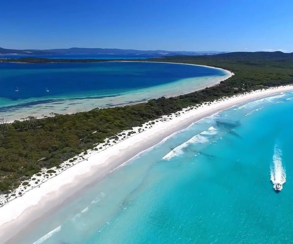 From Triabunna: Maria Island Cruise & Guided Walk with Lunch – Tasmania, Australia