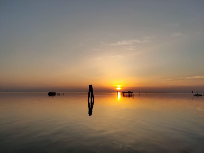 Book your Golden Hour in the Venetian Lagoon by boat Experience Today. Discover exciting activities, tours, places to eat, places to stay, and fun things to do in Venice, Italy with PartyFixx.co.