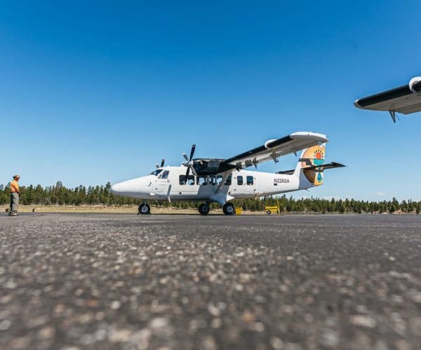 Grand Canyon Village: Grand Canyon South Rim Airplane Tour – Grand Canyon National Park, Arizona