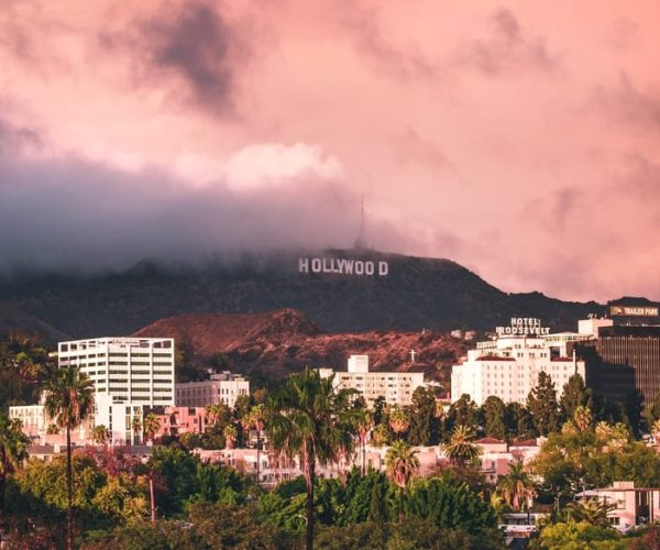 Hollywood: Haunted Walking Tour, True Crime, Creepy Tales – Los Angeles, California