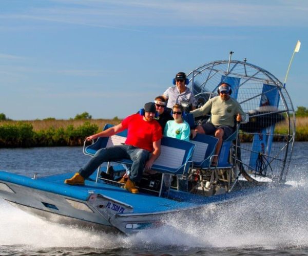 Homosassa: Gulf of Mexico Airboat Ride and Dolphin Watching – Crystal River, Florida